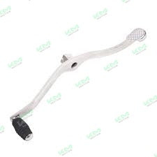 Pedal de cambio doble para YBR, HJ, EN, GN de la marca Universal, muestra el pedal en su diseño y estructura.
