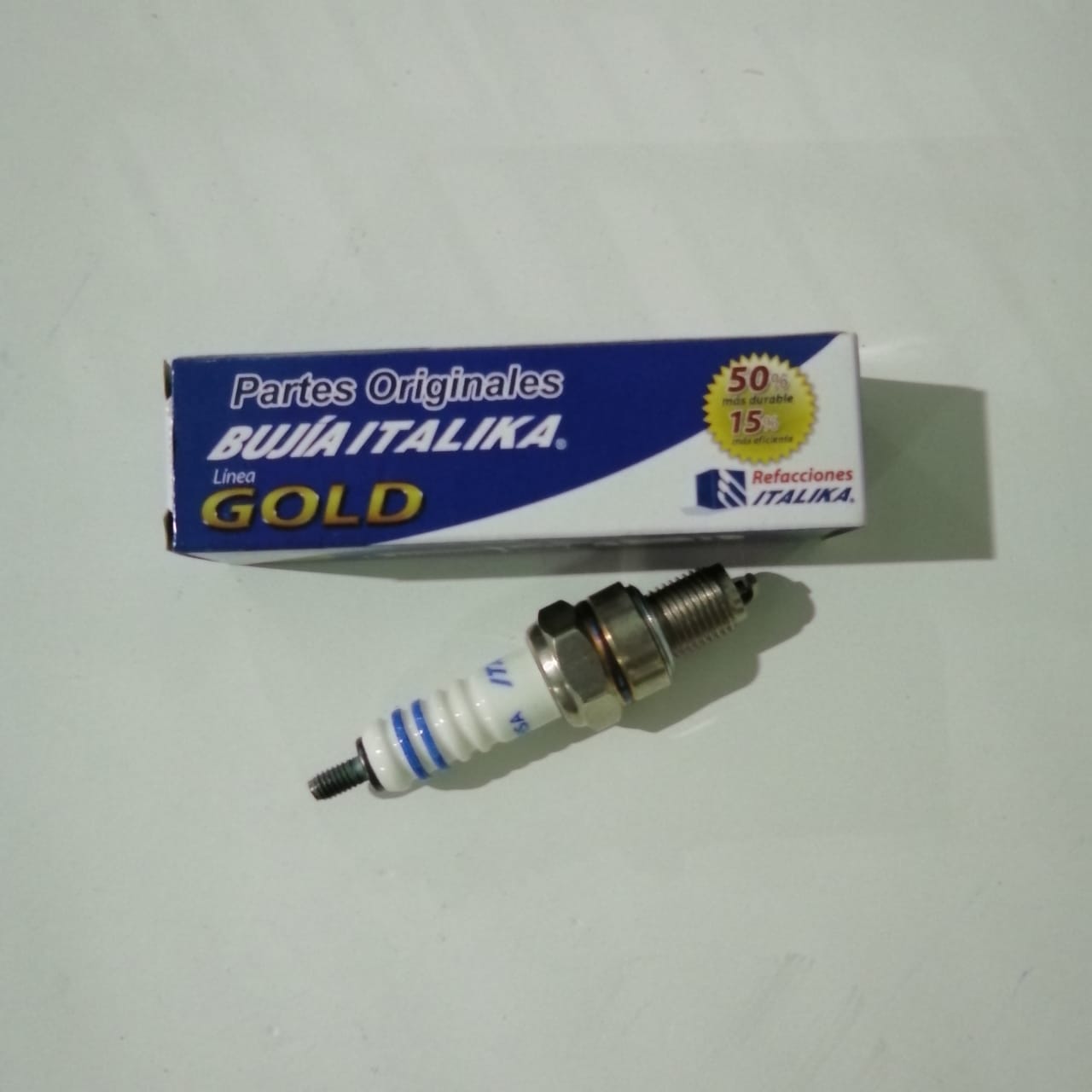 BUJIA ITALIKA GOLD GCR7HSA CS125/XS125/DS150/XS150/GS150/GTS175/WS175/GTS175 LED/GS150 LED/XS150 NEGRO/WS150 NF/D125