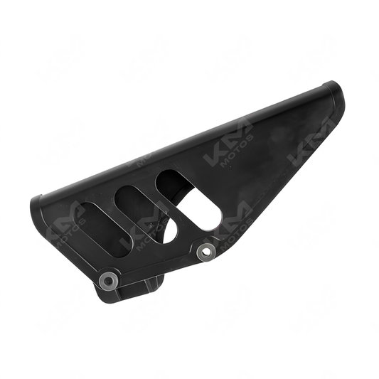 Cubrecadena ORIGINAL DM125, protector de cadena para motocicleta, en color negro con detalles metálicos visibles.