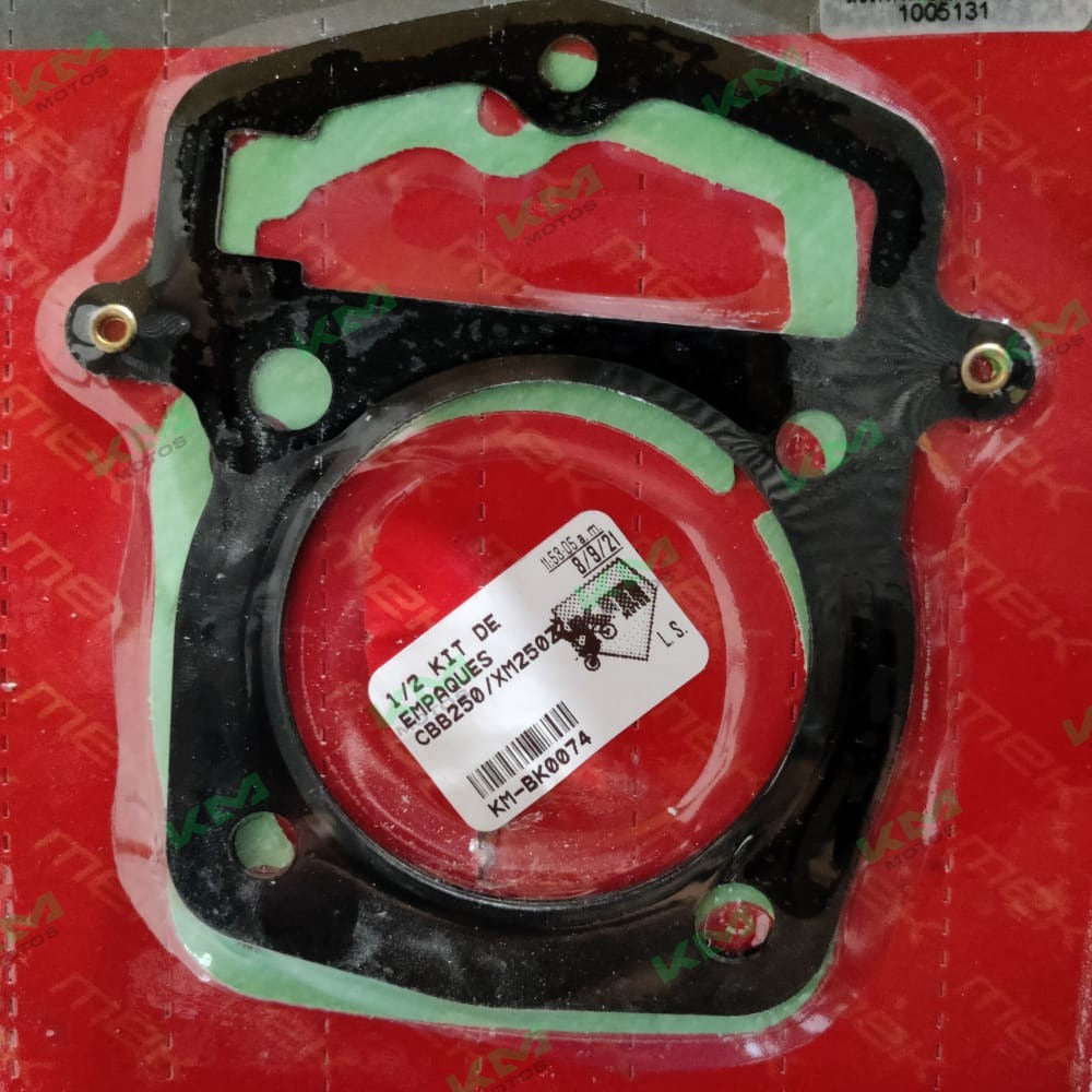 Catarinas Meek modelo Catarina 38T/428H FT125/MG150/CGL125, con diseño resistente y detalles en color.