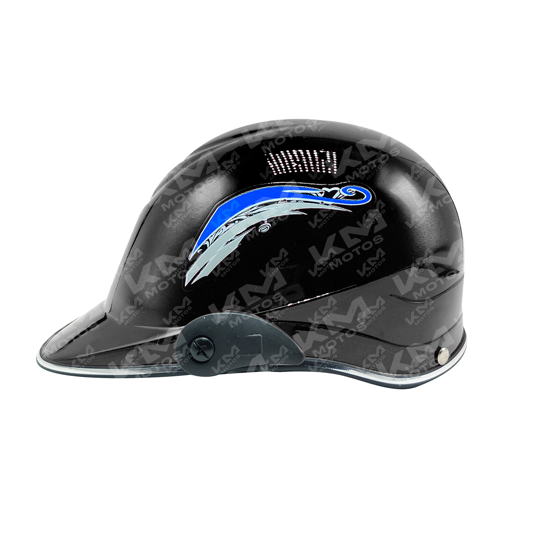 Casco de seguridad tipo gorrita negra con acabado brillante, marca Universal, diseñado para protección y estilo.