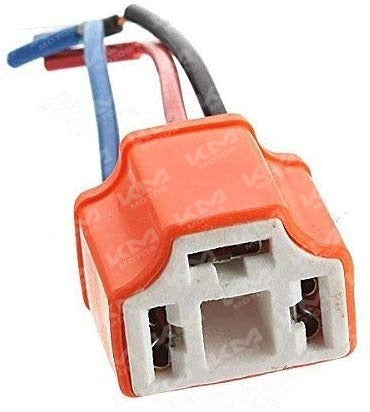 Enchufe Pulsar de la marca Universal, accesorio eléctrico con conexión segura y diseño compacto, visible en la imagen KM-PS0002.
