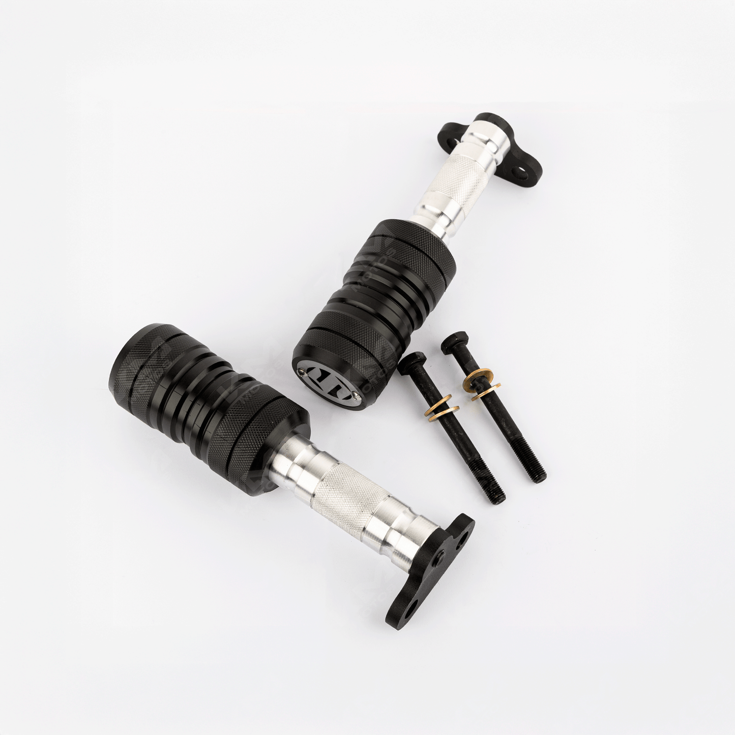 Slider para Suzuki Gixxer 150/155 2024 de KM Motos, protección lateral en color negro para motocicleta.