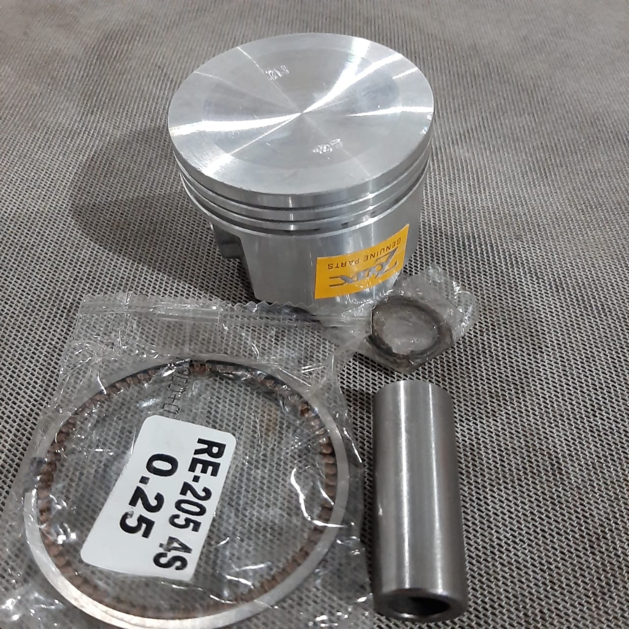 Kit de Pistón + Anillos Torito 205 0.25