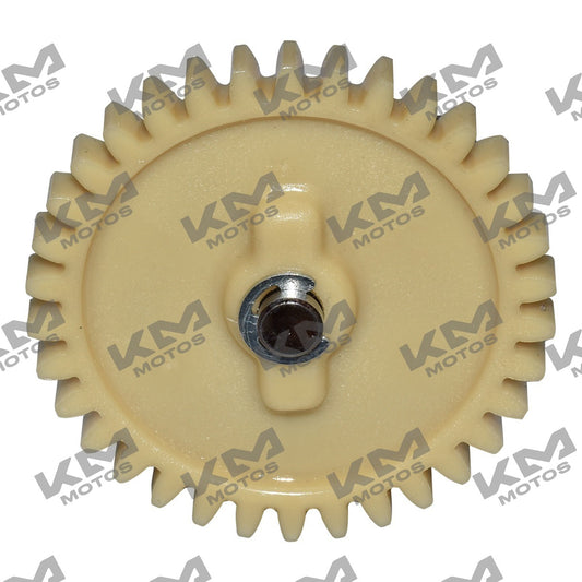 Bomba de aceite para motor Ft150 HD de Italika, componente original de sistema de motor, muestra detalles de la pieza metálica.