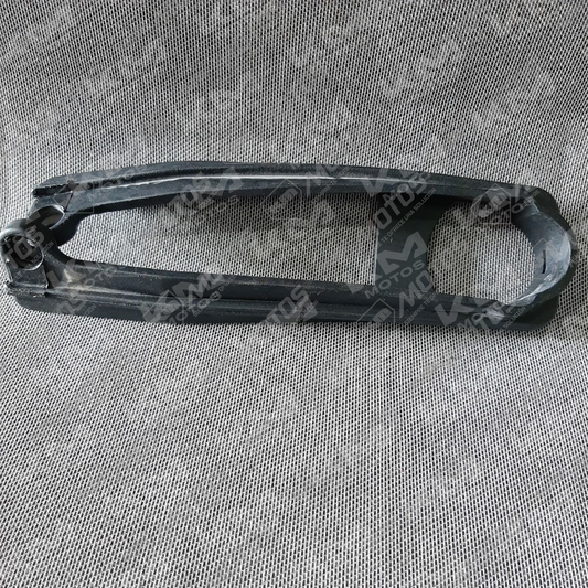 Huesos de cadena Vini para Bajaj Pulsar 200NS, componente de hule deslizador de cadena, en color negro.