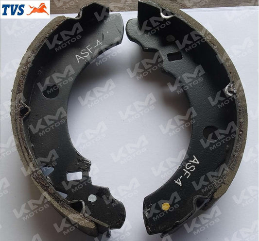 Zapatas de fricción para frenos TVS KING 2004-2012, 175 2004-2008, marca Universal, mostrando las zapatas en la imagen