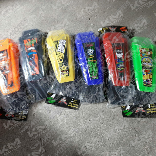 Cola trasera con luz de freno Vini para Yamaha YZ125 en varios colores, vista frontal de la pieza de la parte superior