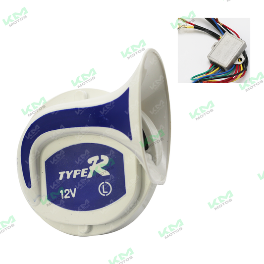 Pito universal caracol musical de 7 sonidos de la marca KM Motos, con diseño colorido y compacto para niños.