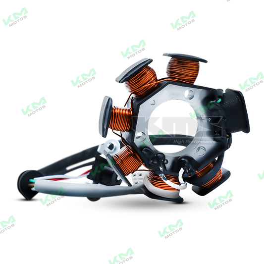 Bobina de magneto Yamaha YBR-125 E/ED/-G A/R de la marca KM Motos, vista frontal con detalles del bobinado y conexiones.