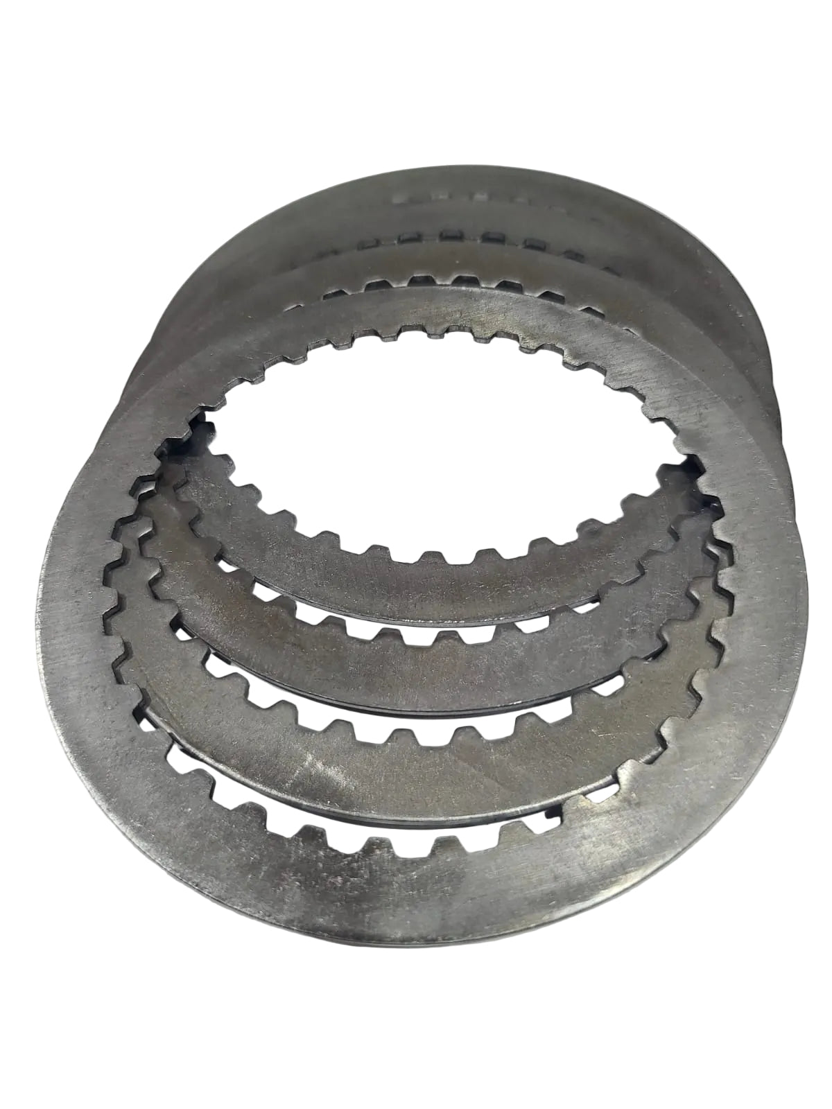 Disco de embrague de metal para Bajaj Boxer 150 y XCD125, muestra el componente metálico en buen estado.