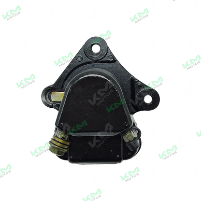 Caliper delantero Universal GYA200/AVATAR 200, componente de freno para motocicleta, en color negro con detalles metálicos.