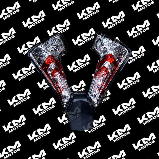 Luz de stop LED universal para Pulsar 200 RS 2015, con diseño brillante y eficaz para seguridad en la motocicleta.