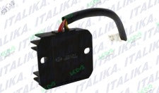 Rectificador y regulador Dm150 de Italika, sistema eléctrico original, visible en la imagen, para motos Italika.