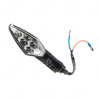 Lámpara LED delantera izquierda para vía 150ZMS de la marca ORIGINAL, muestra la luz y el foco de la vía en la imagen.