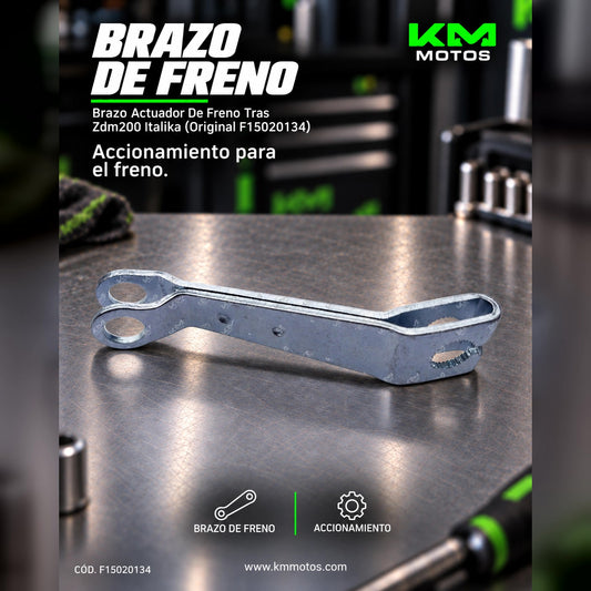 Brazo actuador de freno trasero para sistema de frenos Italika ZDM200, pieza original F15020134, en color metálico.