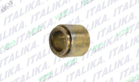 Buje de rueda trasera izquierda para sistema de ruedas Italika F15040095, tamaño 28x17x24, en imagen original.