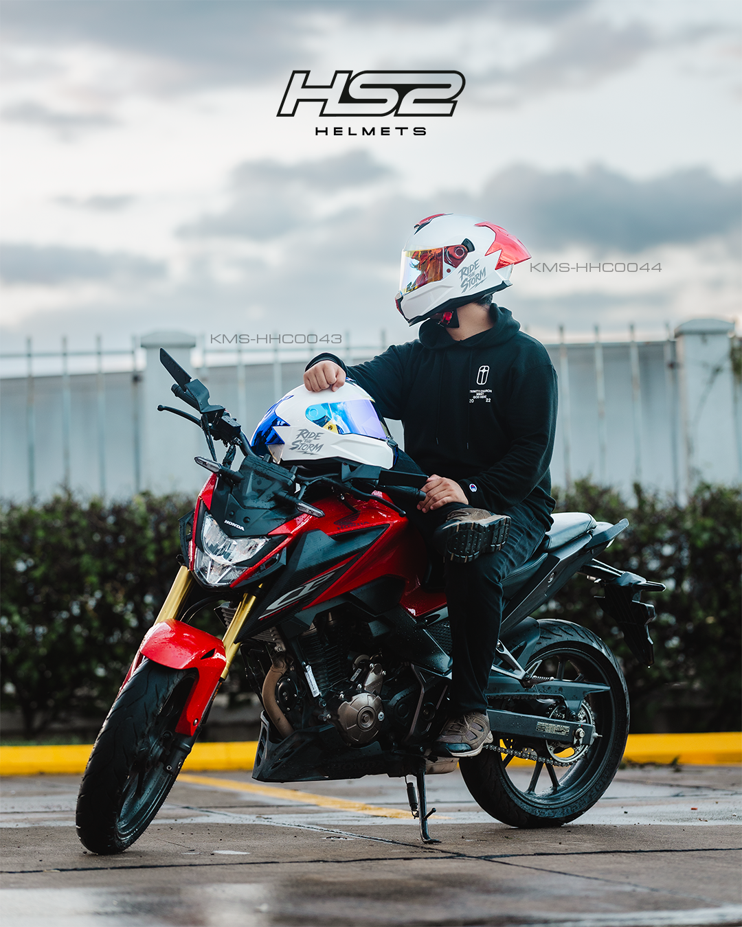 Casco integral HS2 Ride the Storm blanco con visera azul fotocromática, tamaño M, certificado ECE/DOT, con diseño cerrado.
