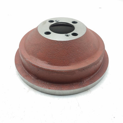 Tambor de freno KM Motos para TVS King, componente de fricción metálica, muestra detalles y superficie del tambor de freno.