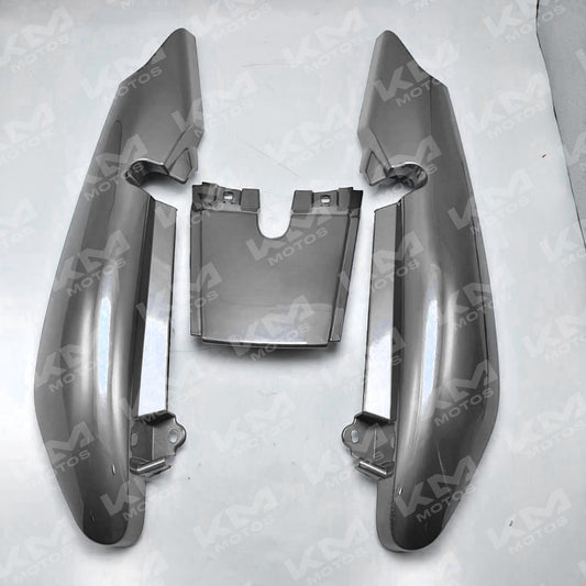 Cola gris completa para Yamaha YBR125 de marca universal, con detalles resistentes y diseño aerodinámico.