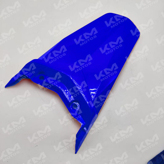 Cola Supermoto azul de la marca Universal, parte del conjunto de colas para motos supermoto, en imagen clara y detallada.
