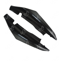 TAPADERAS LATERALES DE XM200 (NEGRO)