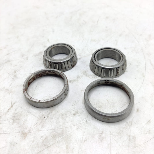 Cunas de Rider200/Lifan de la marca MEEK, diseño resistente y funcional, ideales para motocicletas.