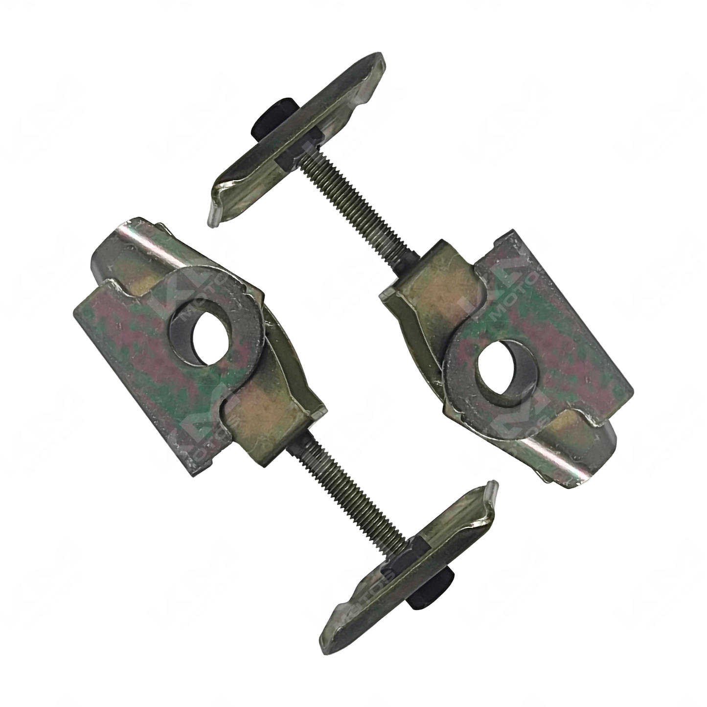 Ajustador de cadena KM Motos para XM200, XL125, ZX150L, DM150, con imágenes del ajustador en uso.