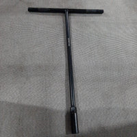 LLAVE EN T #12