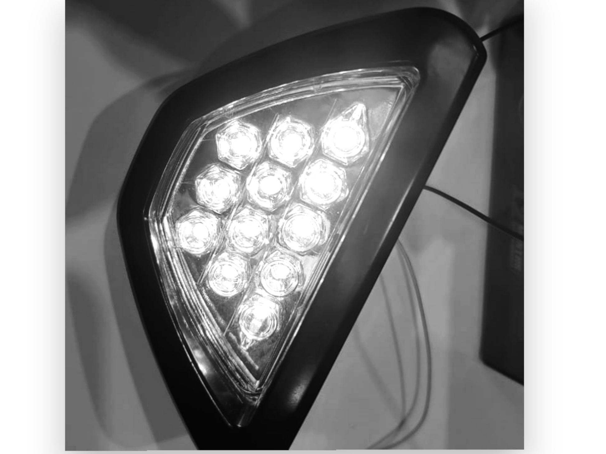 STOP LED TRIANGULAR CIVIC - KMMOTOSHN