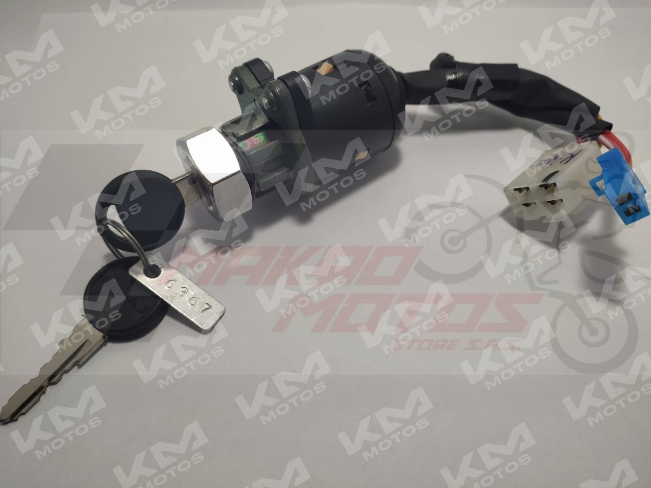 Interruptor de encendido Universal RE205/4S, switch de ignición para vehículos, visible en la imagen.