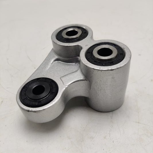 Columpio para serpento KM Motos Defender, estructura de metal resistente y asiento acolchado para niños, en color negro y gris.