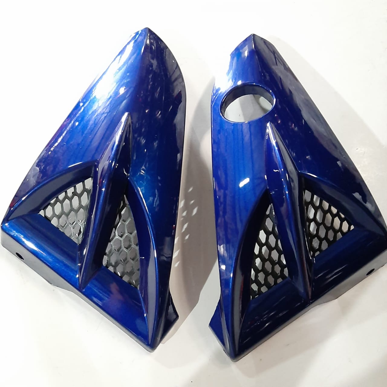 ROMPEVIENTOS YBR125 AZUL