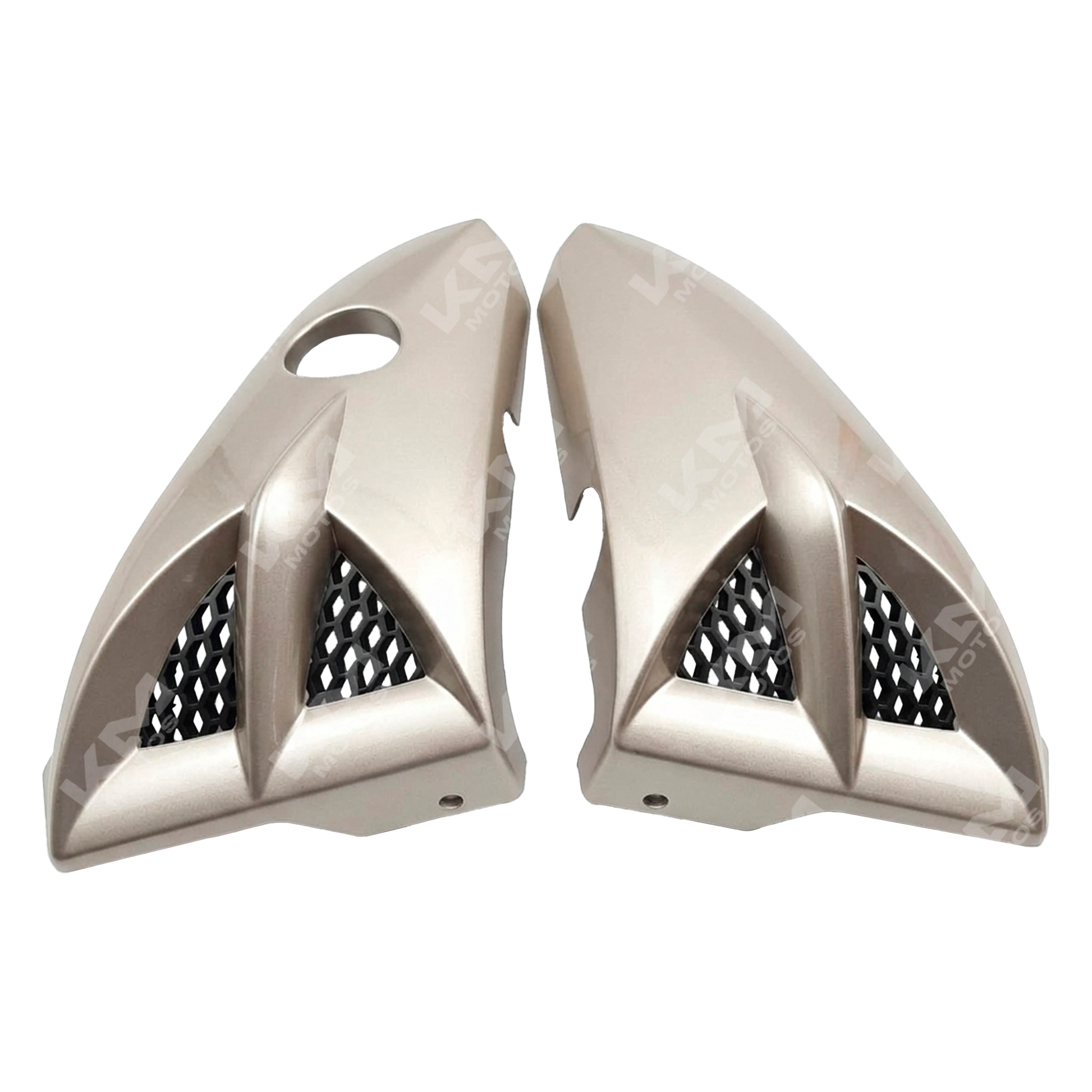 Protector de rompevientos gris para Yamaha YBR125 de la marca KM Motos, muestra el diseño y material del producto.