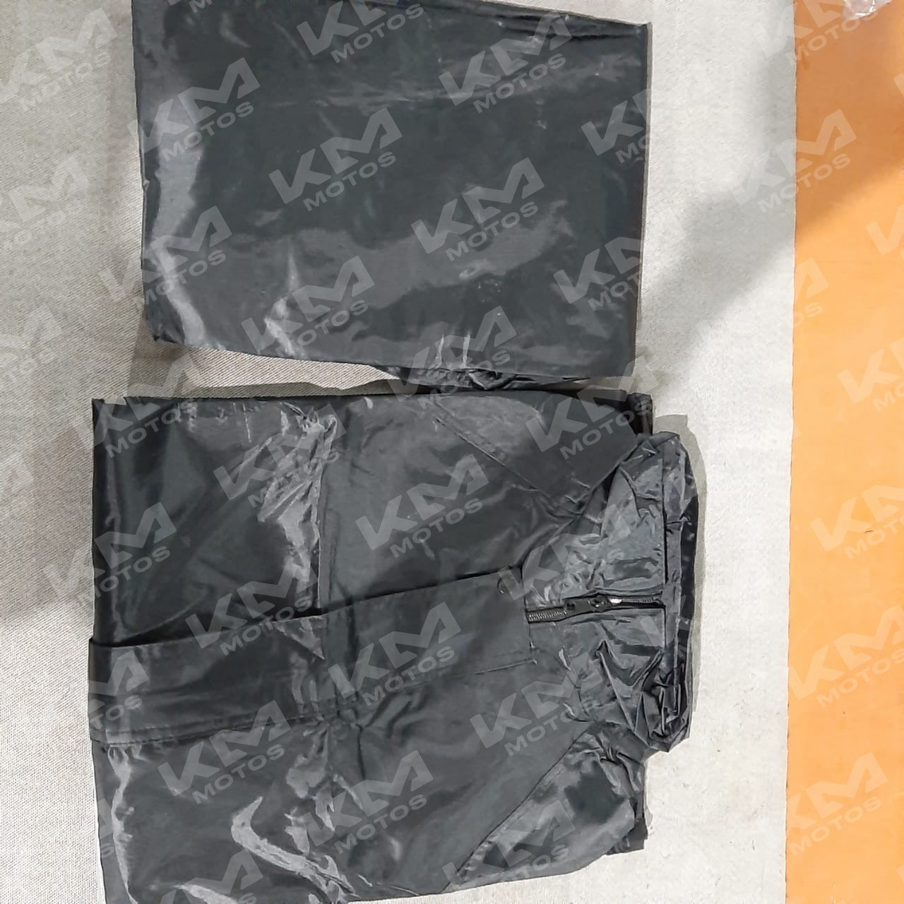 Capote Impermeable Guz Doble