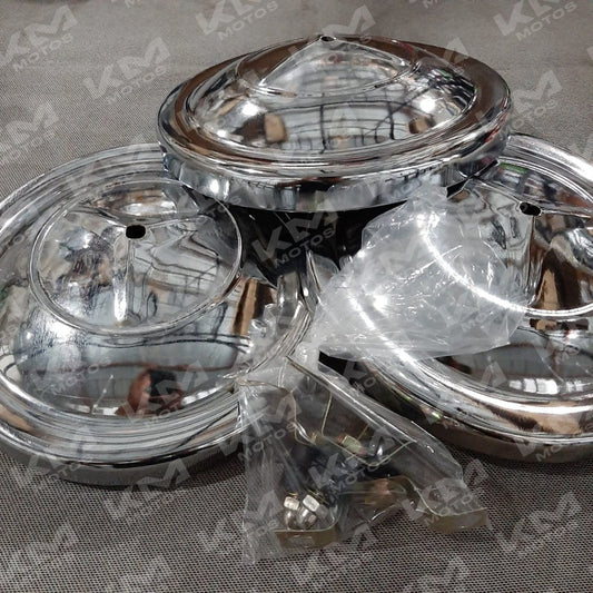 Copas de lujo para rin de mototaxi cromadas, marca Universal, con acabado brillante y diseño elegante para motos.