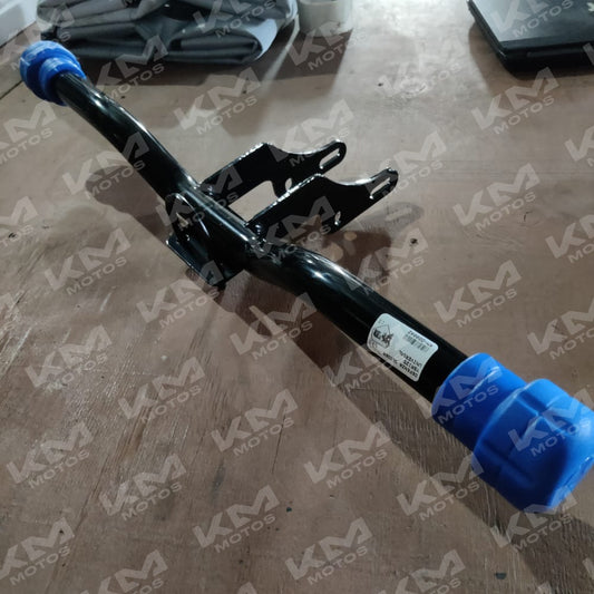 Defensas de motor Yamaha YBR125 tipo slider, protección resistente para motor en color negro, en imagen KM-ED0057