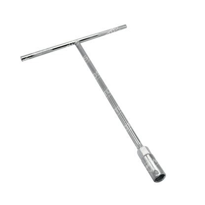 Llave en T KM Motos tamaño #8, herramienta para ajustar y apretar en mecánica de motocicletas.