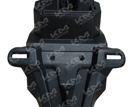Porta placas Yamaha FZ16, soporte de matrícula negro con luz LED y estructura resistente para motocicleta.