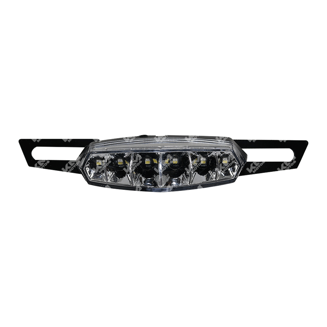 Luz de freno LED KM Motos con porta placa universal, luz de freno brillante y diseño compacto para motocicletas.