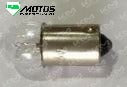 Bujías para foco Senli de la serie KM-FF0027, compatible con múltiples marcas, mostradas en la imagen en un entorno de taller
