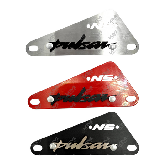 Protector lateral de lujo para la lodera Pulsar 200NS de KMMOTOS, resistente y de alta calidad para protección y estilo.
