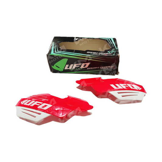 Protector de punos de plástico rojos de la marca Kms, protector de mano para seguridad y protección durante tareas manuales.