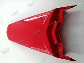 Cola de la moto XTZ125 y RTZ150 en color rojo, compatible y universal, con acabado brillante y diseño aerodinámico.