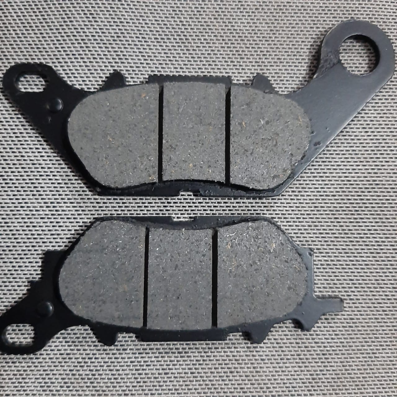 PASTILLAS DE YBR125-G TT (MODELO NUEVO)