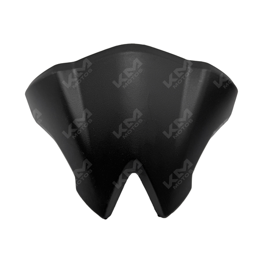 Cubierta frontal de faro Italika 150Z de la marca XENKAI, mostrando la pieza de protección para el faro.