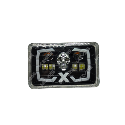 Luz LED cuadrada KM Motos GXT200/KMF200 Prime01 KMS, foco principal para motocicletas, con diseño compacto y brillante.