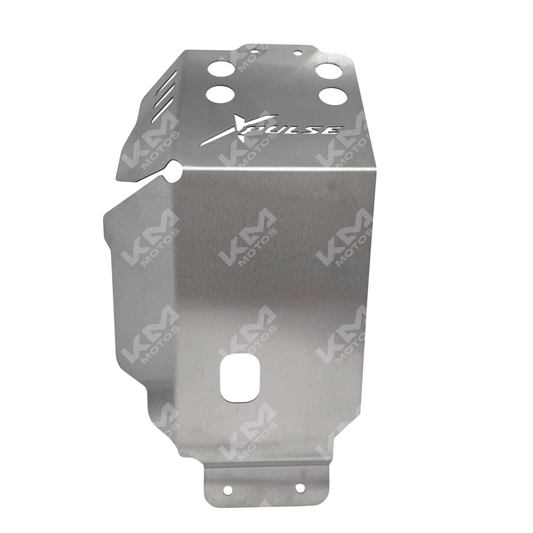 Pechera XPulse 200 de KM Motos, protección y estilo para motociclistas en color negro con detalles resistentes.
