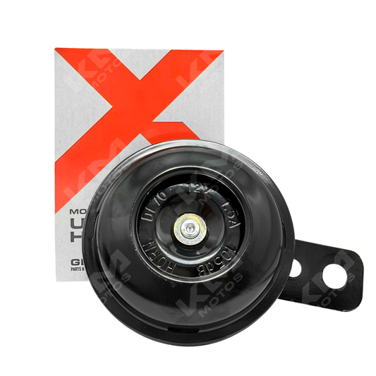 Pitos universales estándar Xenkai de colores variados sobre fondo blanco, accesorios para instrumentos musicales.