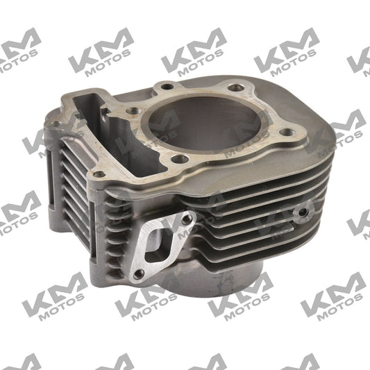 Sistema de motor Cilindro Gris para ATV200 Italika, pieza original E03010077, muestra el cilindro con acabado gris brillante.